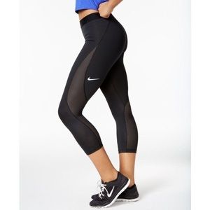 Nike pro hyper cool crop leggings